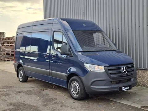 Mercedes-Benz Sprinter 311 CDI GB L2 FWD Functional 3.5T 311 CDI L2H2 / AIRCO / CAMERA / 3 ZITS / DEALER ONDERHOUDEN / NAVI