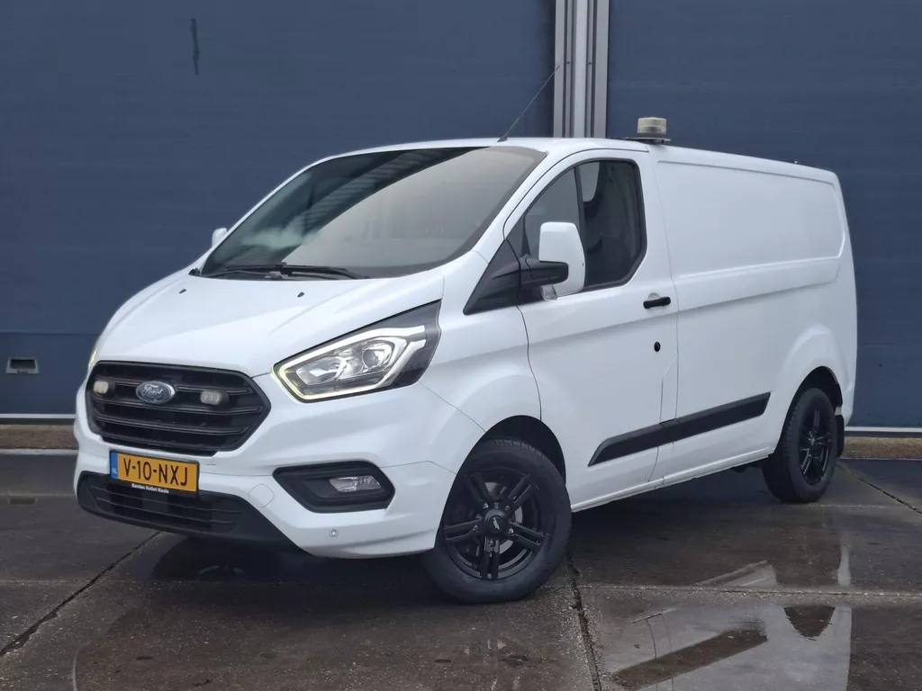 Ford Transit Custom 340 2.0 TDCI L1H2 Trend AIRCO / CRUISE CONTROLE / TREKHAAK / EURO 6 / 3 ZITS