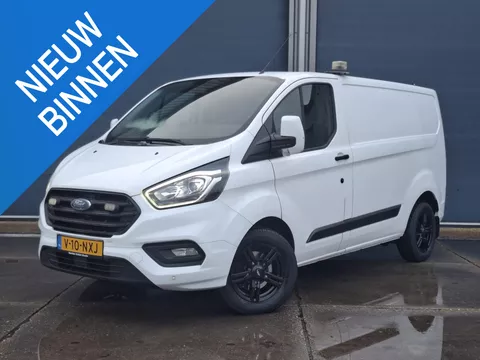 Ford Transit Custom 300L 2.0TD130Pk/96Kw mHEV M6 Ambiente AIRCO / CRUISE CONTROLE / TREKHAAK / EURO 6 / 3 ZITS