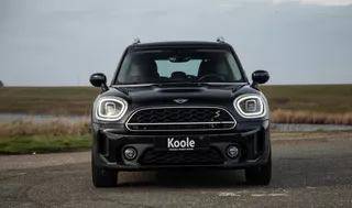 Mini Countryman 1.5 Cooper S E ALL4 Essential  CAMERA / NAVI / CARPLAY / AIRCO / ZWART / STOELVERWARMING