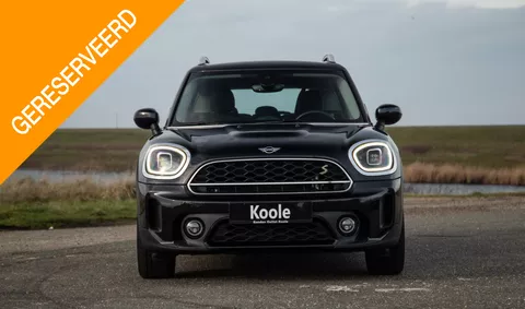 MINI Countryman 1.5 Cooper S E ALL4 Essential  CAMERA / NAVI / CARPLAY / AIRCO / ZWART / STOELVERWARMING