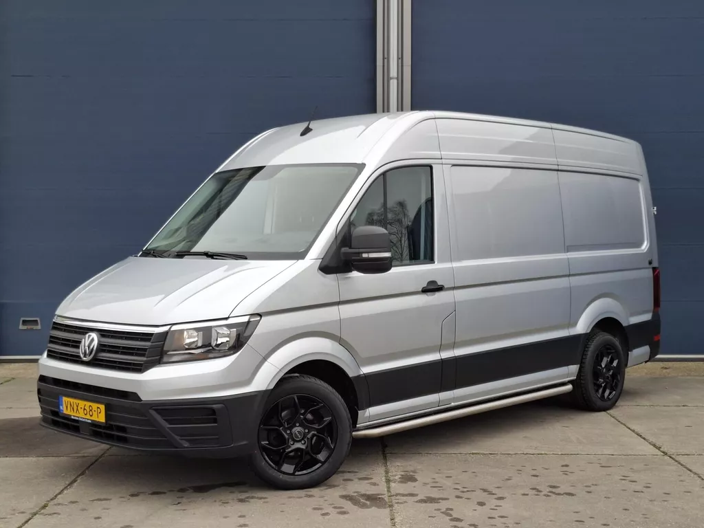 Volkswagen Crafter 35 2.0 TDI L3H3 Comfortline AIRCO / CRUISE CONTROLE / TREKHAAK / 3 ZITS / NAVI / CARPLAY