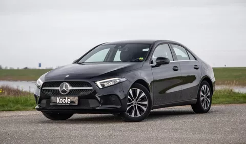 Mercedes-Benz A-klasse 250 e Business Line AUTOMAAT / LEDER / CRUISE CONTROLE / CAMERA / CARPLAY