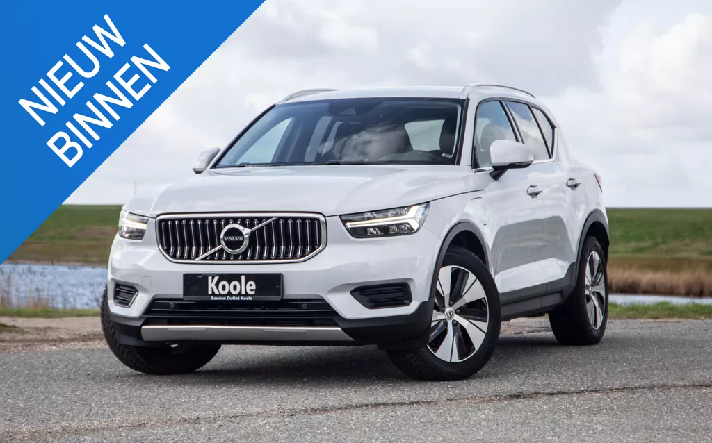 Volvo XC40 1.5 T4 Recharge Inscription AUTOMAAT / PLUG IN HYBRID / NAVI / STOELVERWARMING / CAMERA