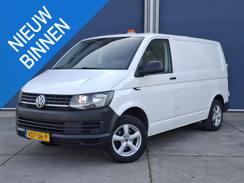 Volkswagen Transporter 2.0 TDI L1H1 Highline AIRCO / TREKHAAK / 3 ZITS / EURO 6 / N.A.P