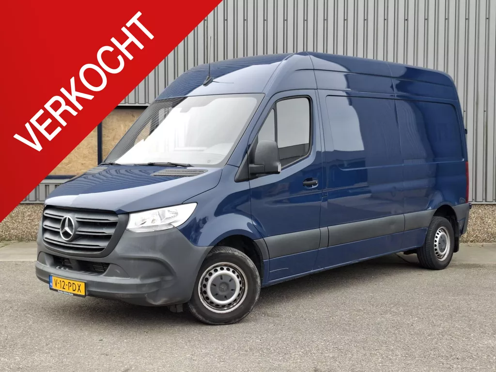 Mercedes-Benz Sprinter 311 2.2 CDI L2H2 AIRCO / CAMERA / 3 ZITS / DEALER ONDERHOUDEN / NAVI