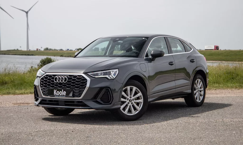 Audi Q3 Sportback 45 TFSI e Edition ADAPTIVE CRUISE  / CARPLAY / DEALER ONDERHOUDEN / AUTOMAAT