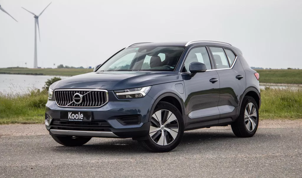 Volvo XC40 1.5 T4 Recharge Inscription AUTOMAAT / PLUG IN HYBRID / CARPLAY / CAMERA / STOELVERWARMING