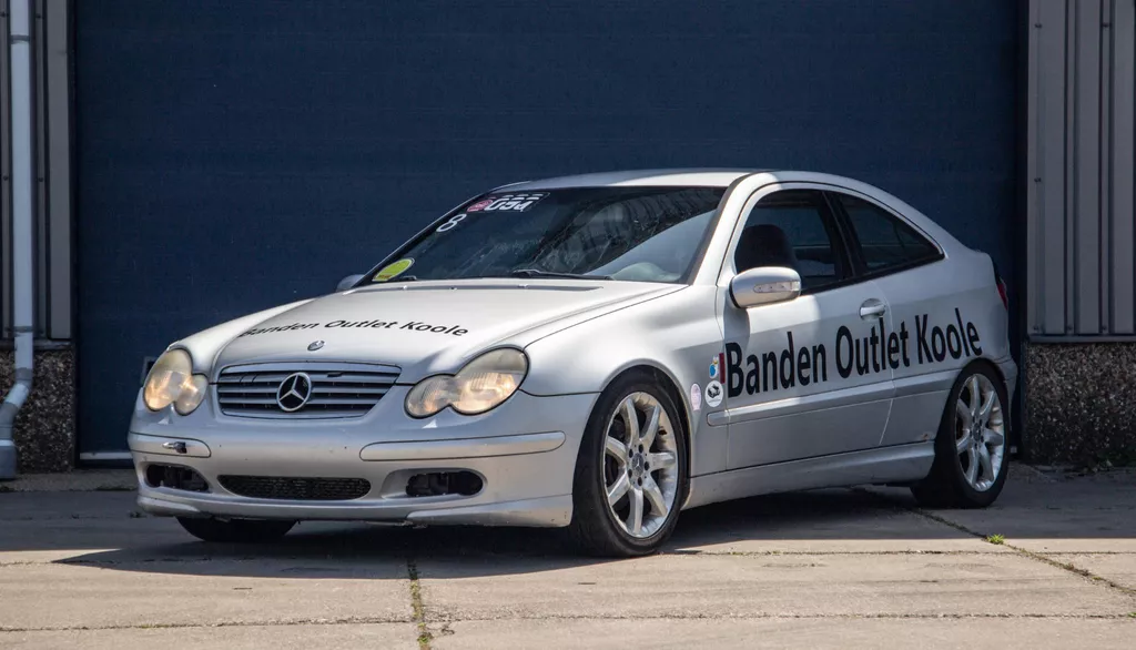 Mercedes-Benz C-klasse Sportcoup&eacute; 230 K. TRACKDAY / CIRCUIT AUTO / CUP AUTO / RACE / TIMEATTACK