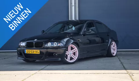 BMW 3-serie 320i Executive DRIFT / RACE / TRACKDAY / SPRINT / CITCUIT / 6 CILINDER / TIME ATTACK / WIDE BODY / KUIPSTOELEN