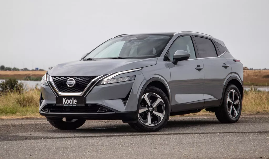 Nissan Qashqai 1.3 MHEV Business Design PANORAMA / START STOP / CARPLAY / PERFECT ONDERHOUDEN