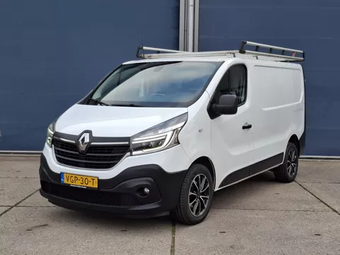 Renault Trafic 2.0 dCi 145 T27 L1H1 Comfort AUTOMAAT / CRUISE CONTROLE / NAVI / CAMERA / 3 ZITS / IMPERIAL