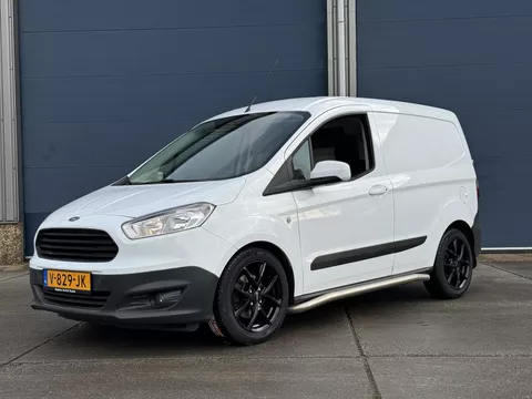Ford Transit Courier 1.5 TDCI Trend Start&amp;Stop AIRCO / NAVI / N.A.P