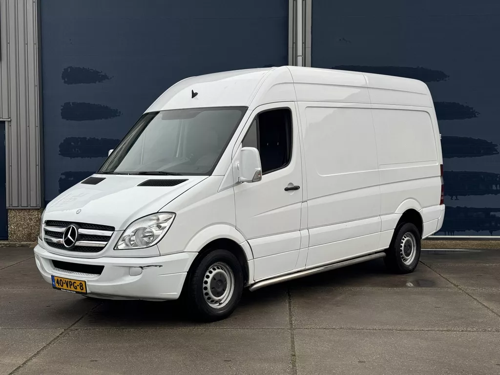 Mercedes-Benz Sprinter 318 3.0 CDI 366 HD AIRCO / CRUISE CONTROLE / CAMERA / NAVI / TREKHAAK / V6