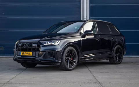 Audi Q7 SQ7 S-Line Grijs kenteken 3X S-LINE / 360 CAMERA / ADAPTIVE CRUISE CONTROLE / BLACK LINE