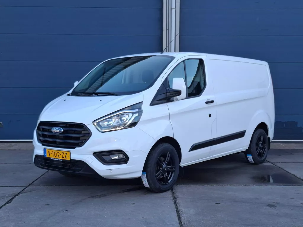 Ford Transit Custom 300 2.0 TDCI L1H1 Trend AIRCO / CRUISE CONTROLE / TREKHAAK / EURO 6