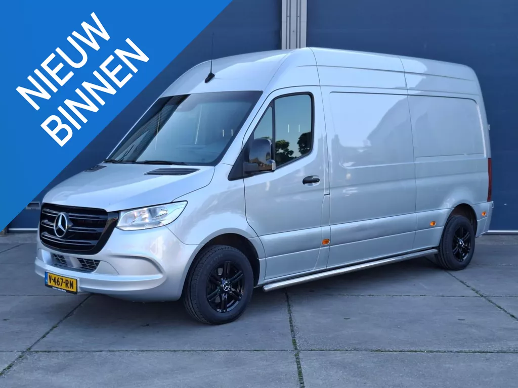 Mercedes-Benz Sprinter 311 2.2 CDI L2H2 AUTOMAAT / CAMERA / NAVI / CRUISE CONTROLE / 3 ZITS
